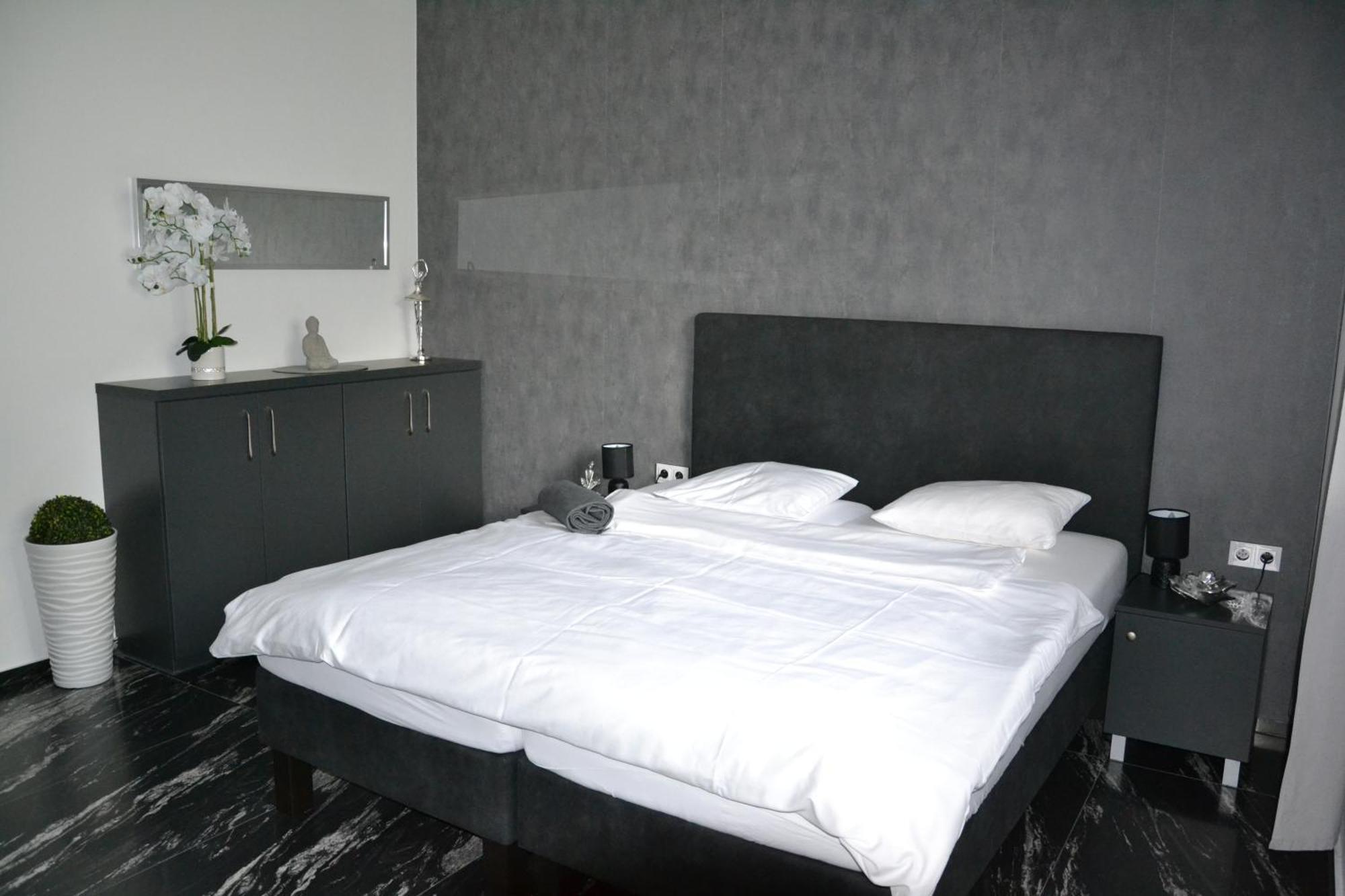 Apartmany U Polanskych Bulhary Kültér fotó
